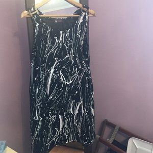 Model France Light Weight Dress